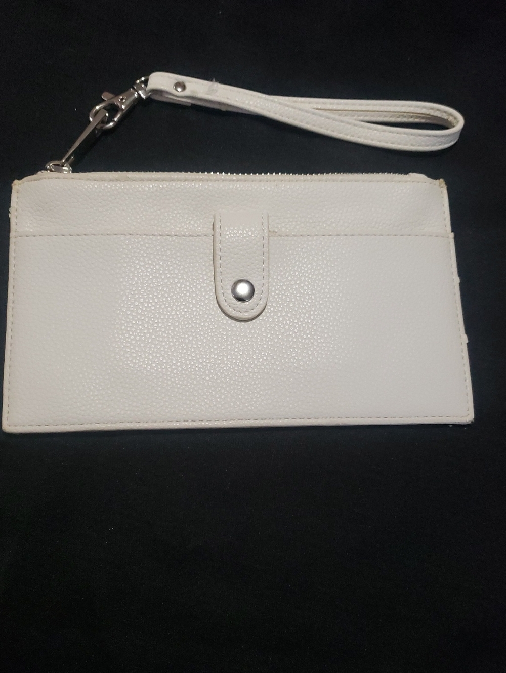 Forever 21 Faux Pebbled Leather wristlet wallet  off-white